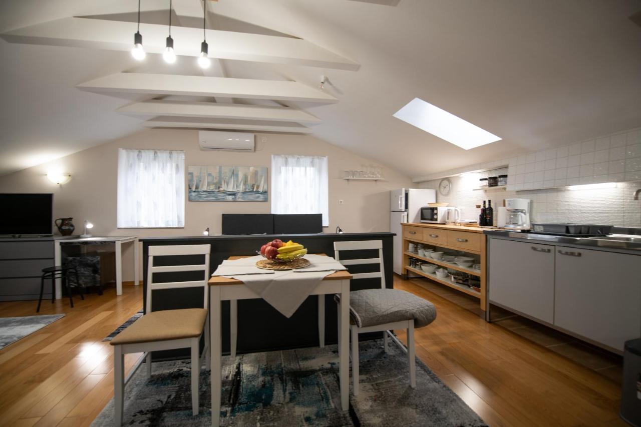 Studio "Centar 1"-50M2 Opatija Extérieur photo